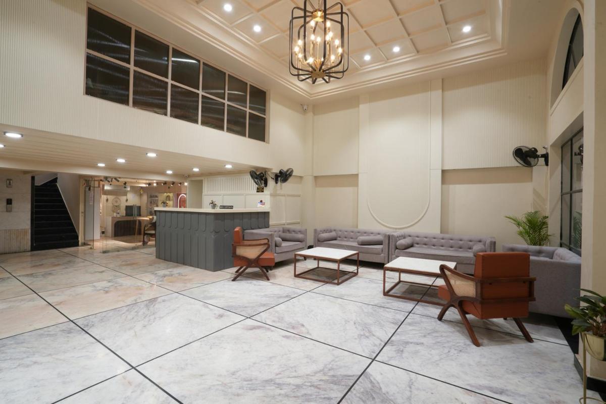 Hotel Square 36 Kota  Εξωτερικό φωτογραφία