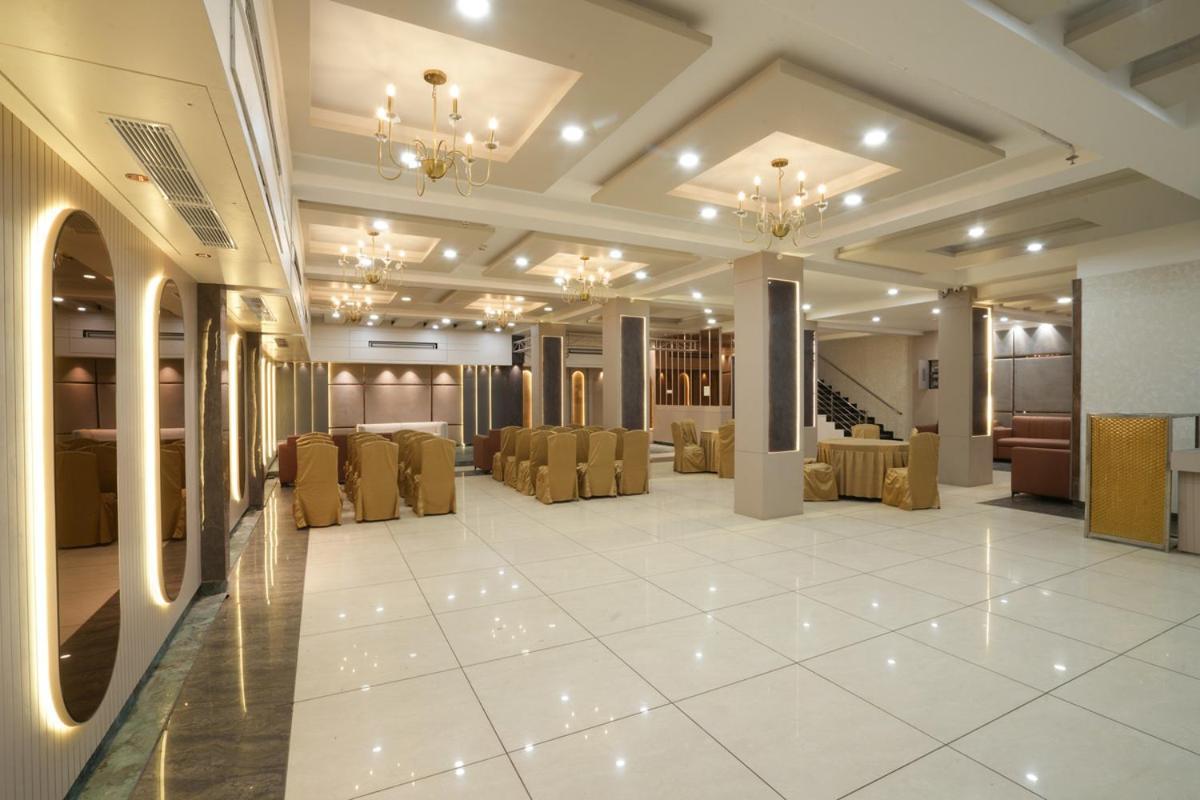 Hotel Square 36 Kota  Εξωτερικό φωτογραφία